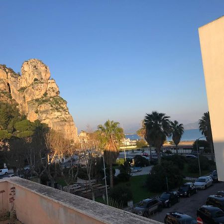 B E B Riviera Di Levante Terracina Exteriér fotografie