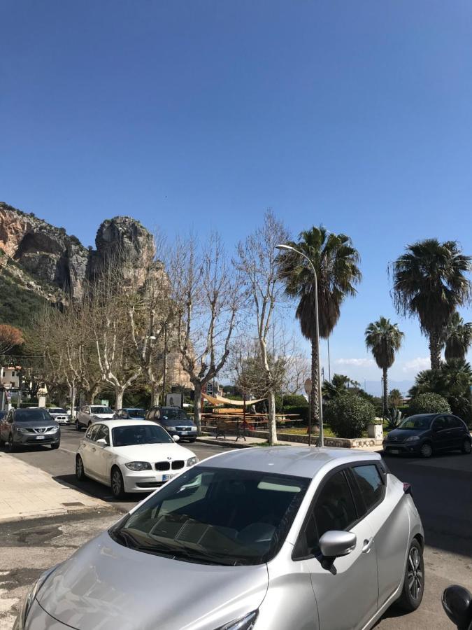 B E B Riviera Di Levante Terracina Exteriér fotografie