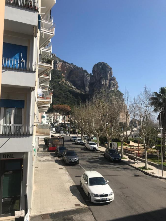B E B Riviera Di Levante Terracina Exteriér fotografie